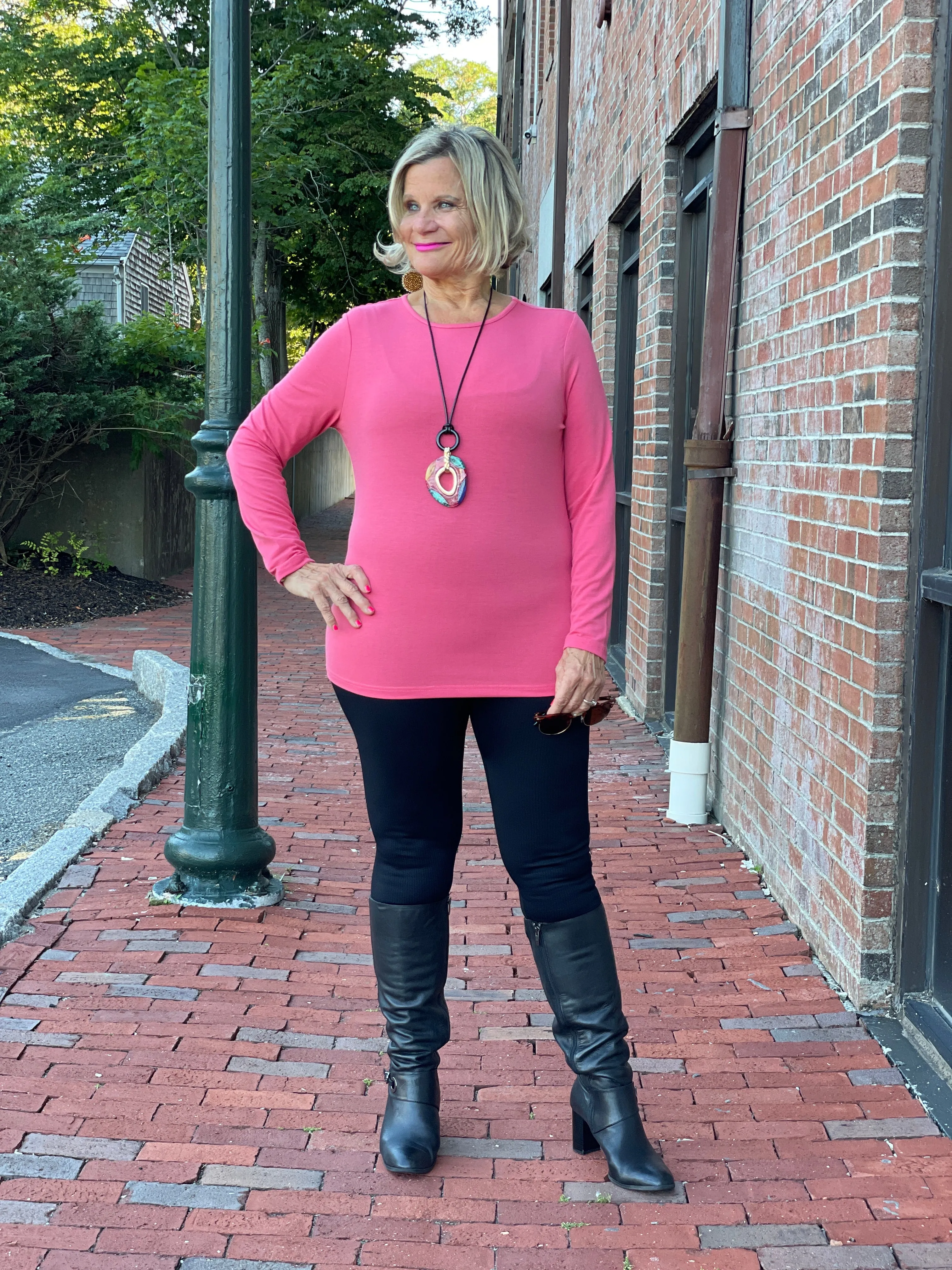 BASE LAYER STRAWBERRY TOP