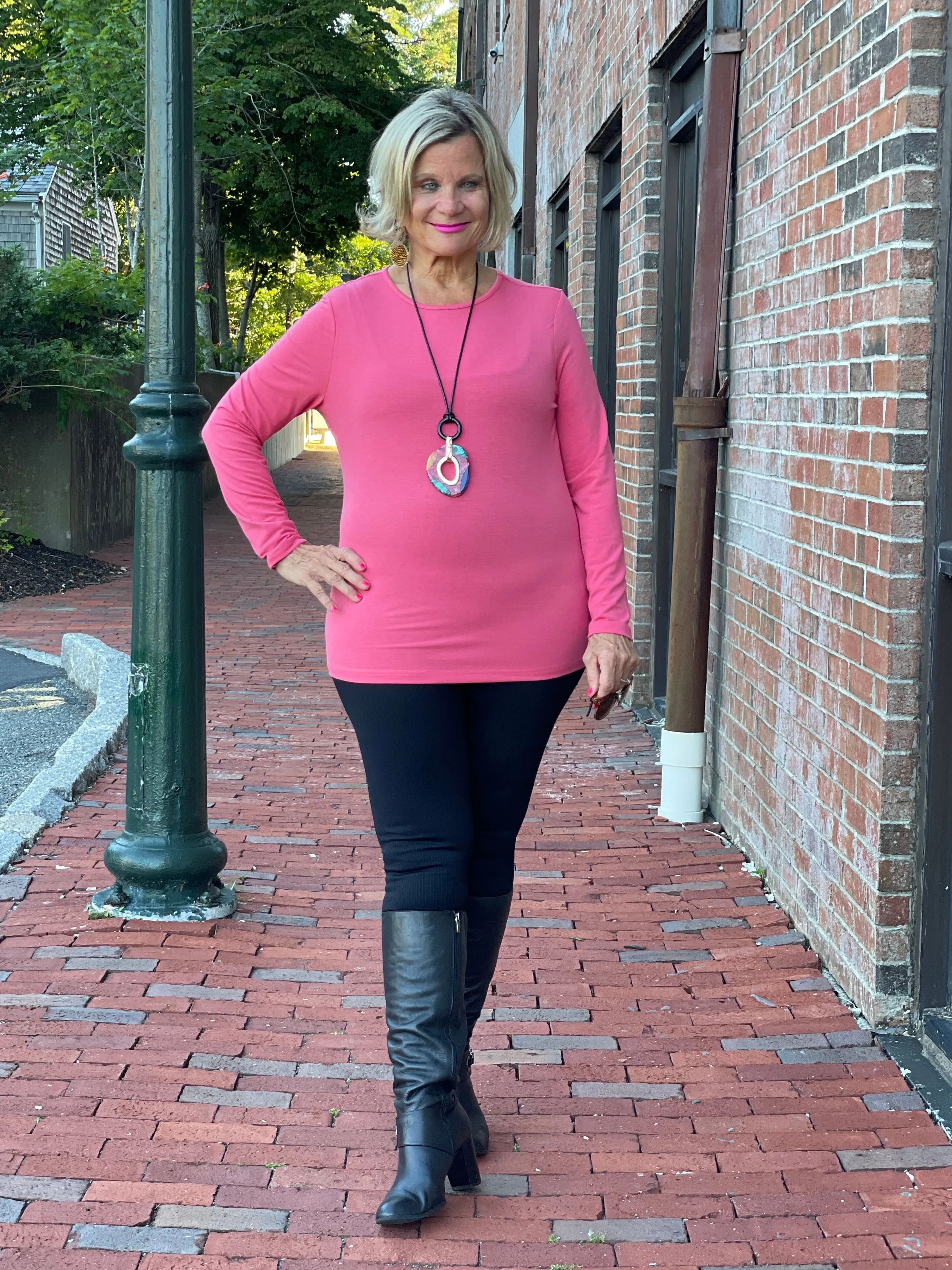 BASE LAYER STRAWBERRY TOP