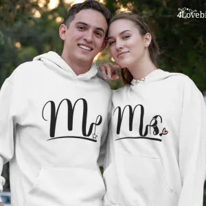 Matching Outfits for Couples: Mr & Mrs Hoodie Set, Honeymoon Sweatshirt, Wife Shirt & More!