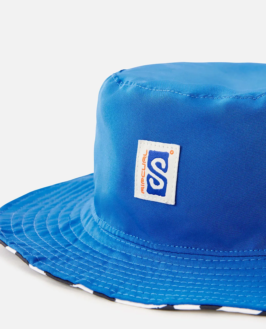 Search Reversible UPF50 Bucket Hat - Wild Berry