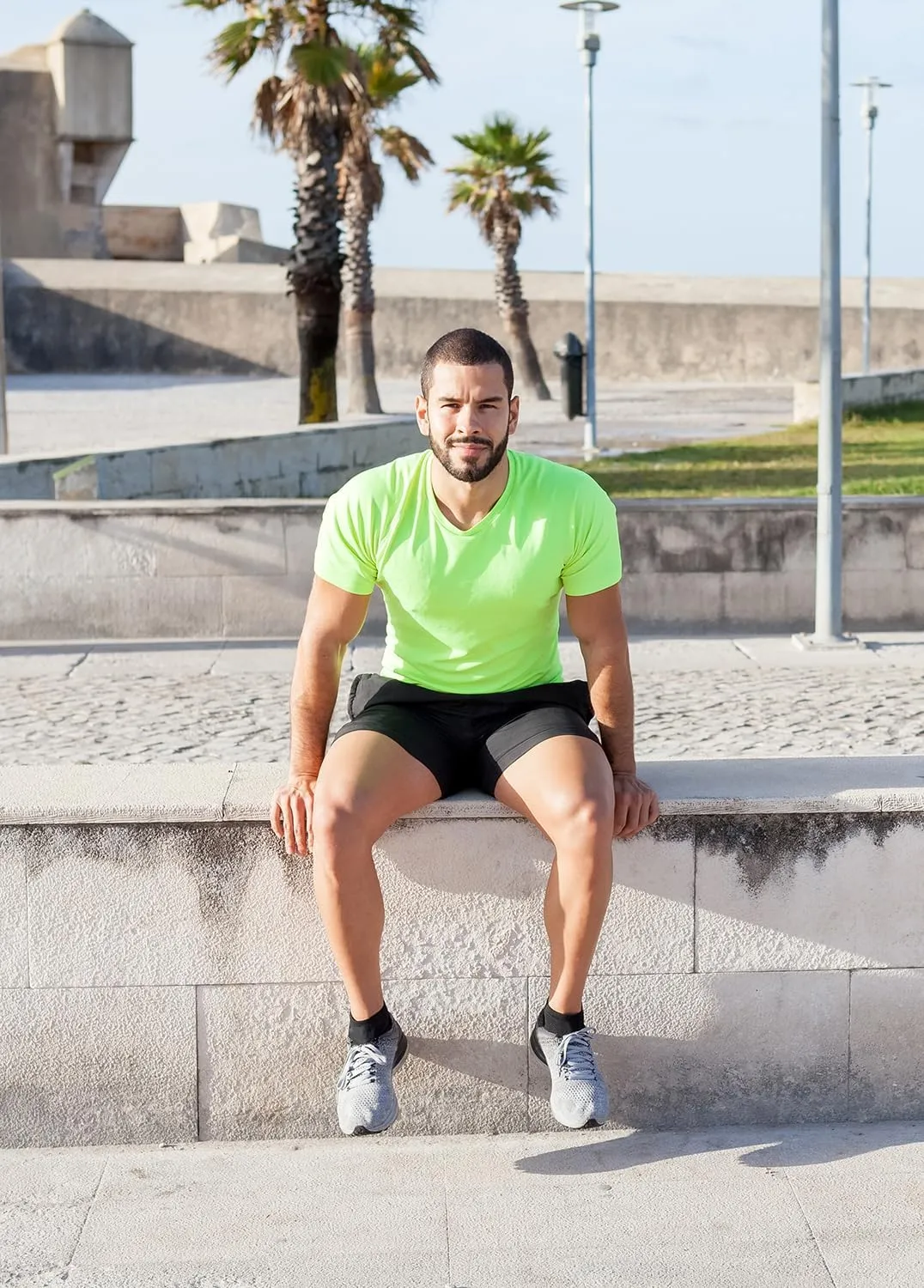 TanBridge Sweat Wicking Exercise UV Shirts for Men Short Sleeve Quick Dry Breathable T-Shirts Athletic Running Gym Sport